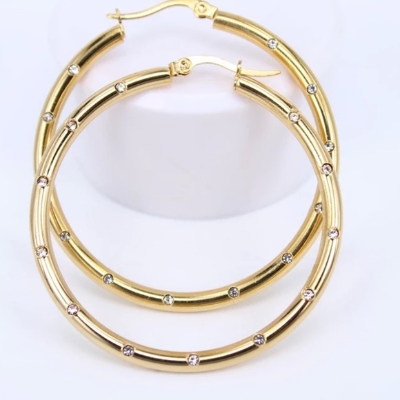 Gold plated 45cm crystal hoop earrings - Picture 2 of 4